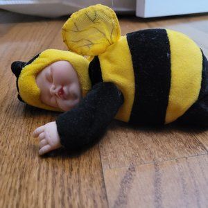 Anne Geddes Sleeping Bumble Bee Baby Collector